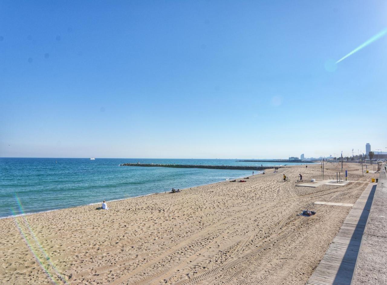 Lodging Apartments Forum 15 - Barcelona Forum Apartment With Sea View Sant Adria de Besos Exterior photo